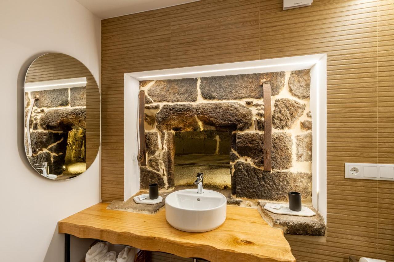 Alojamiento Turistico Caxide Parada De Sil Ribeira Sacra المظهر الخارجي الصورة